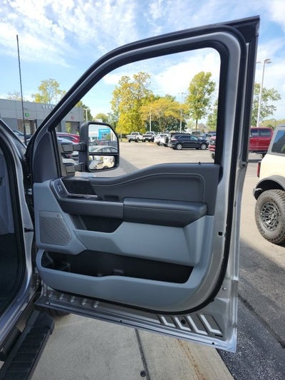 2027 Ford F-350 XLT