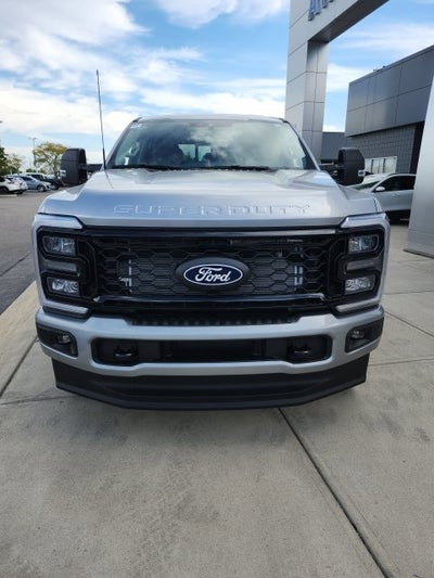 2027 Ford F-350 XLT
