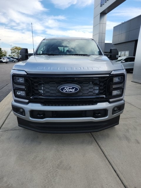 2027 Ford F-350 XLT