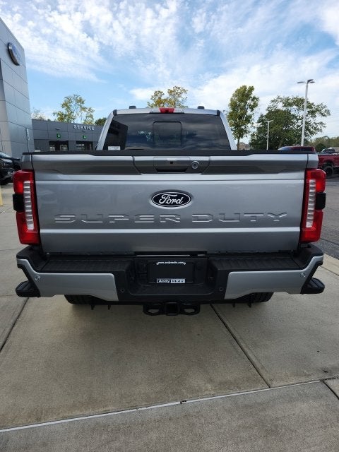 2027 Ford F-350 XLT