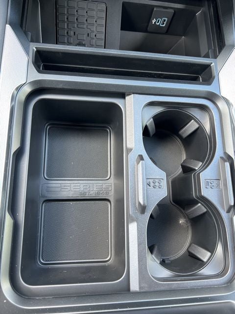 2025 Ford F-350 Platinum