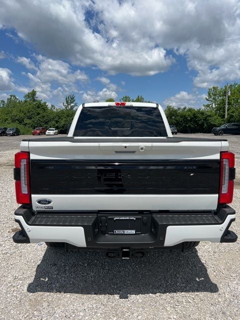 2025 Ford F-350 Platinum
