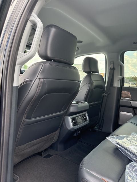 2025 Ford F-350 Lariat