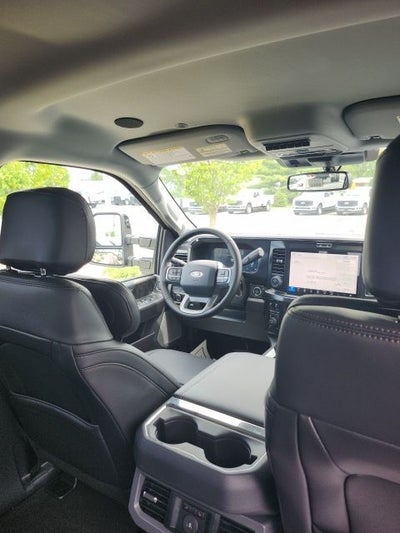 2025 Ford F-350 Lariat