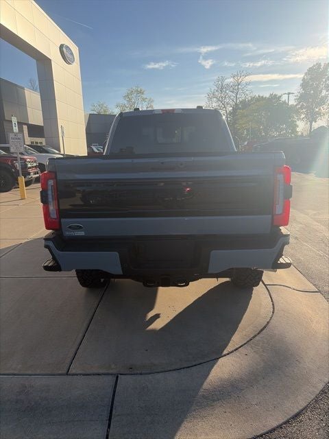 2026 Ford F-350 Platinum