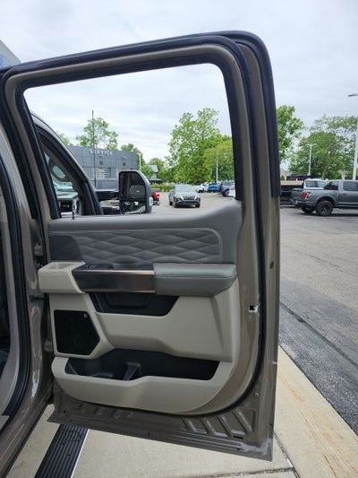 2026 Ford F-350 Platinum