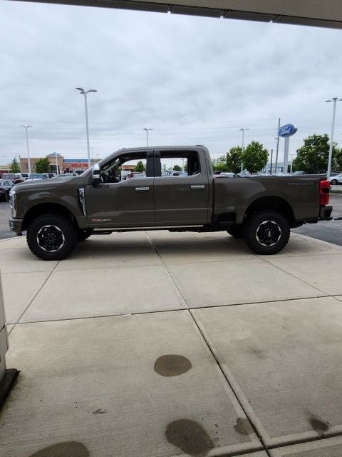2026 Ford F-350 Platinum