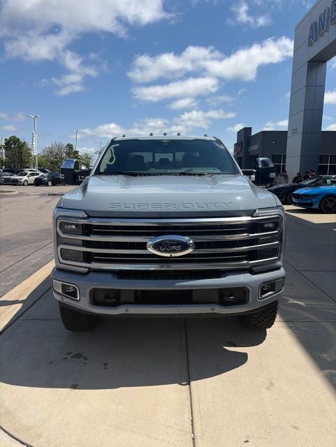 2026 Ford F-350 Platinum
