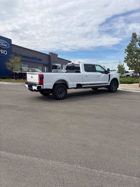2027 Ford F-350 XLT