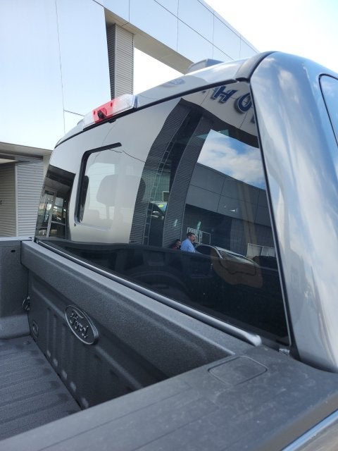 2027 Ford F-350 Lariat