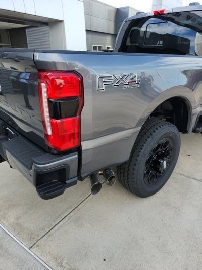 2027 Ford F-350 Lariat