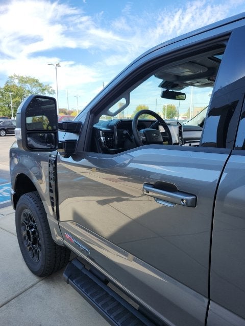 2027 Ford F-350 Lariat