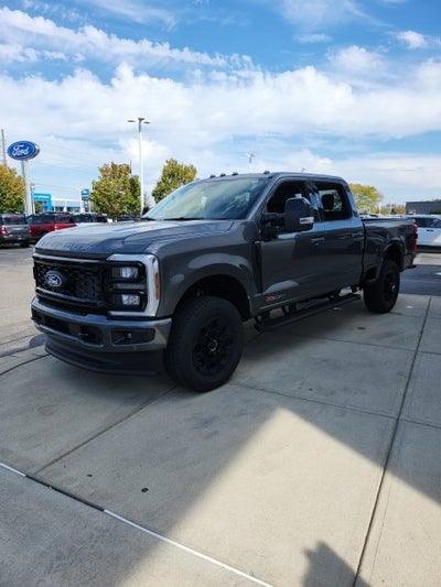 2027 Ford F-350 Lariat