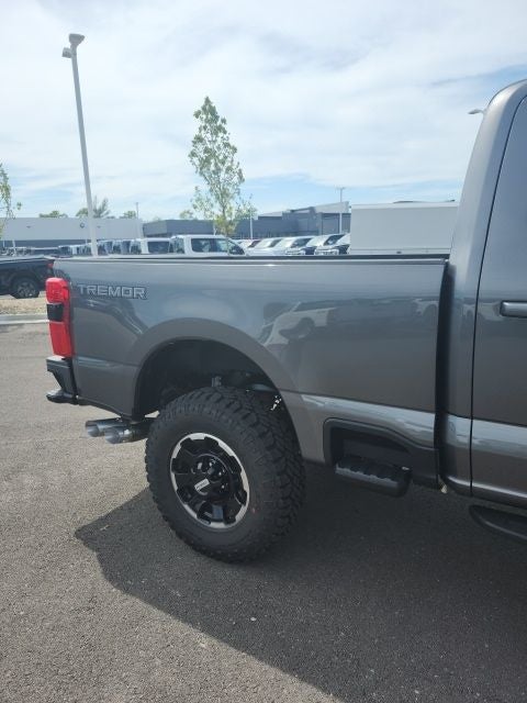 2025 Ford F-350 Lariat