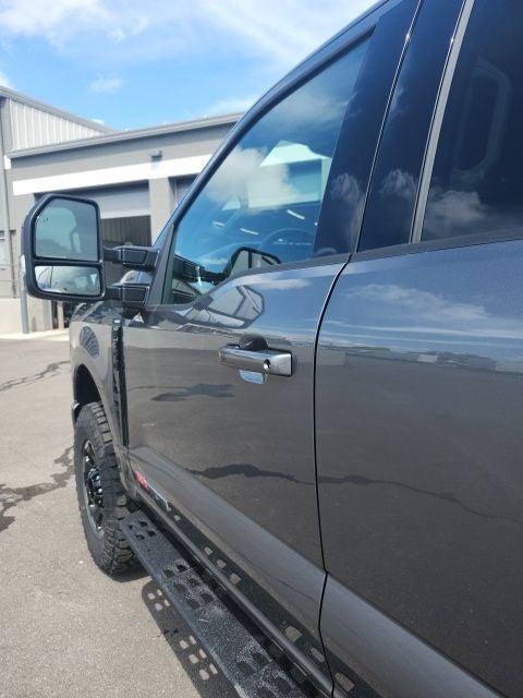 2025 Ford F-350 Lariat