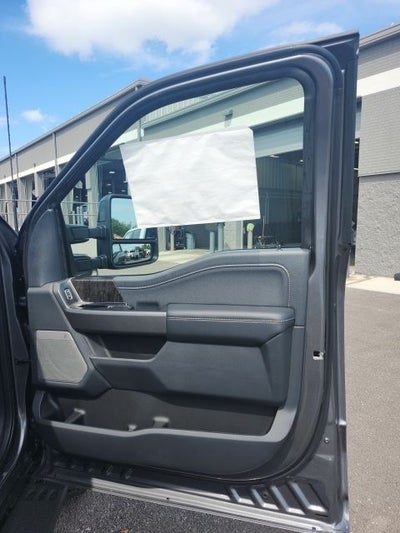 2025 Ford F-350 Lariat