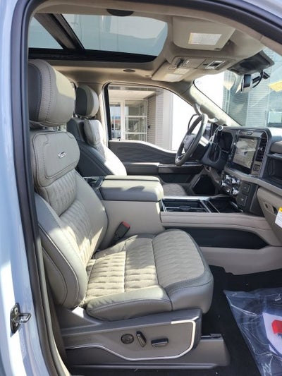 2027 Ford F-350 Platinum