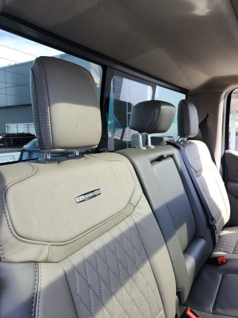 2027 Ford F-350 Platinum