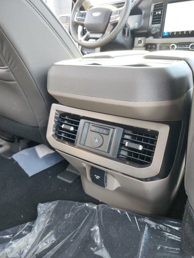 2027 Ford F-350 Platinum