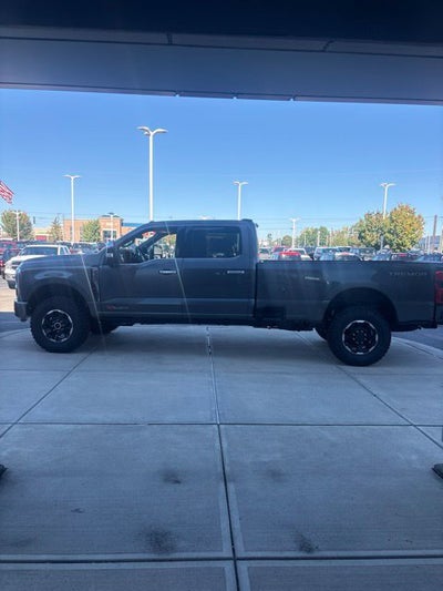 2027 Ford F-350 Platinum