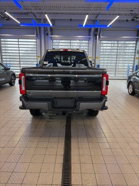 2026 Ford F-350 Platinum