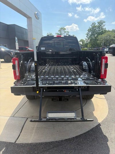 2026 Ford F-350 Lariat