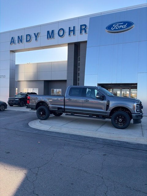 2027 Ford F-350 XLT