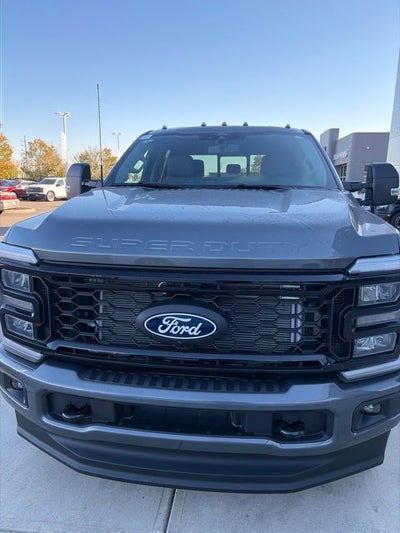 2027 Ford F-350 XLT