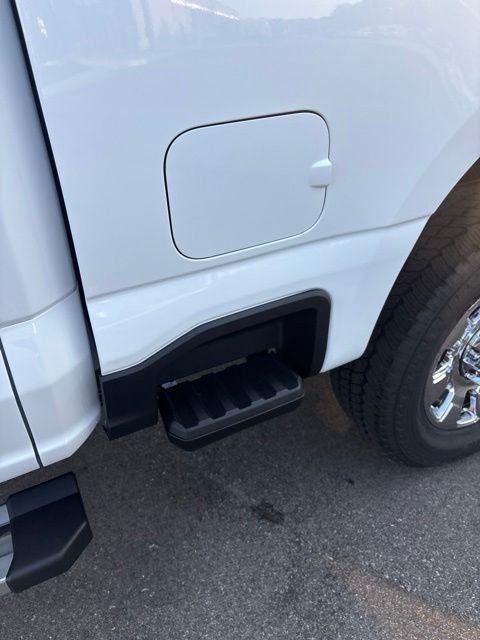 2027 Ford F-350 Lariat