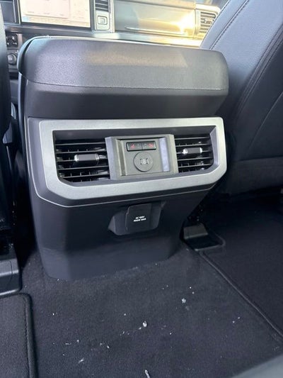 2027 Ford F-350 Lariat
