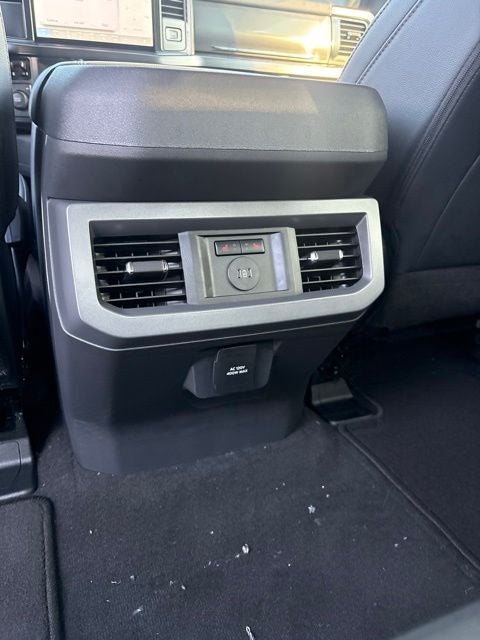 2027 Ford F-350 Lariat