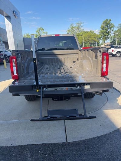 2026 Ford F-350 XLT