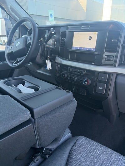 2026 Ford F-350 XLT