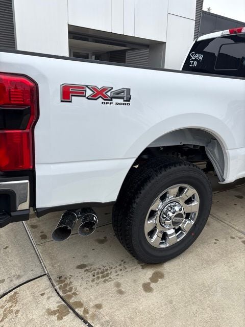 2026 Ford F-350 Lariat