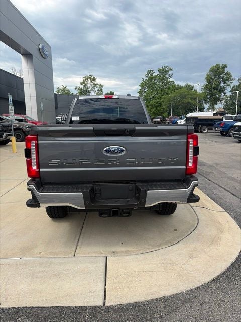 2026 Ford F-350 XLT