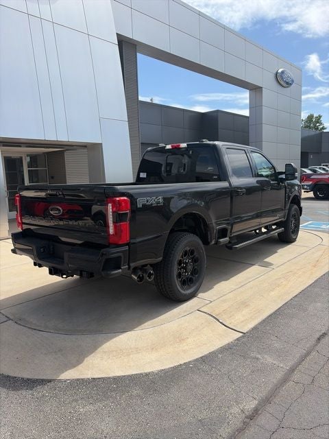 2026 Ford F-350 XLT