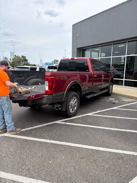 2017 Ford F-350 Lariat