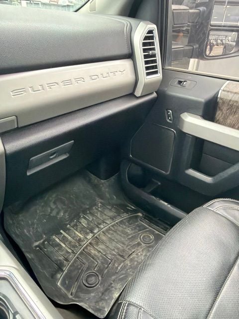 2017 Ford F-350 Lariat