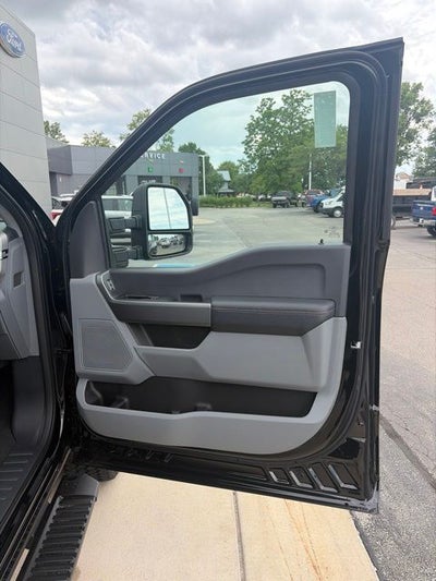 2026 Ford F-350 XLT