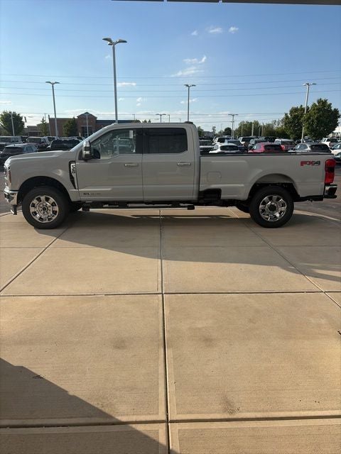 2026 Ford F-350 Lariat