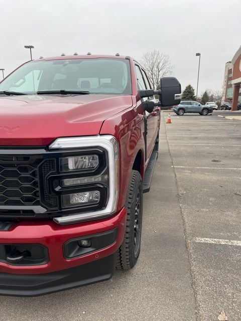 2025 Ford F-350 Lariat