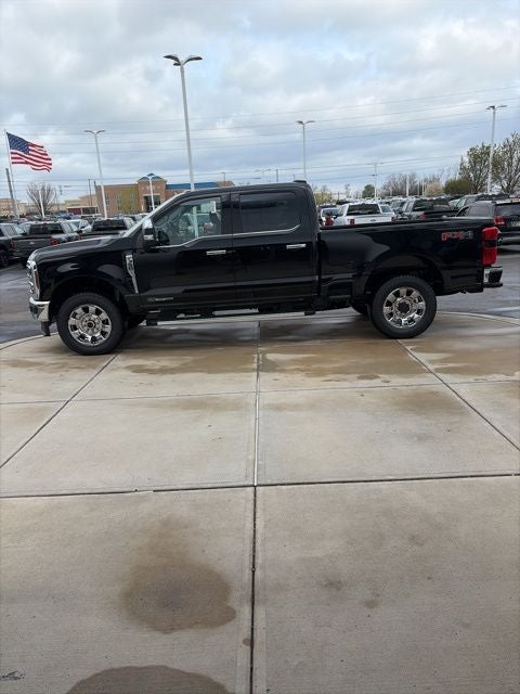 2026 Ford F-350 Lariat