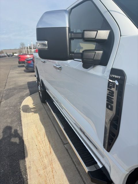 2026 Ford F-350 Lariat