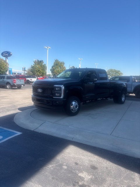 2027 Ford F-350 XL DRW