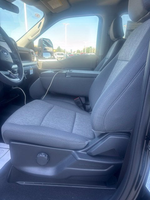 2027 Ford F-350 XL DRW