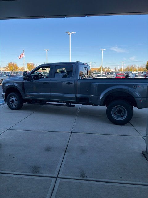 2027 Ford F-350 XL DRW