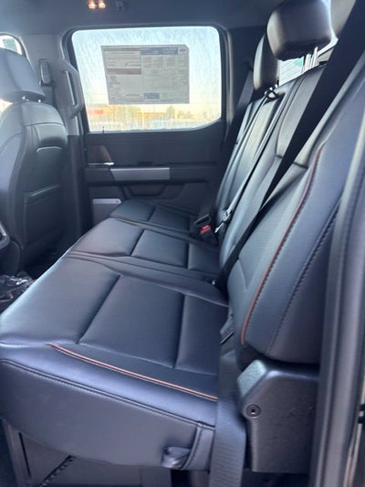 2027 Ford F-350 Lariat DRW