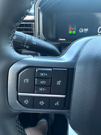 2027 Ford F-350 Lariat DRW