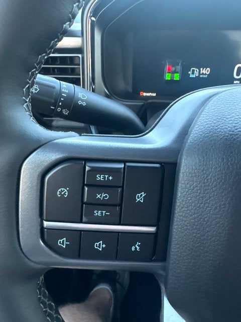 2027 Ford F-350 Lariat DRW
