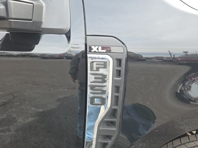 2024 Ford F-350 XL